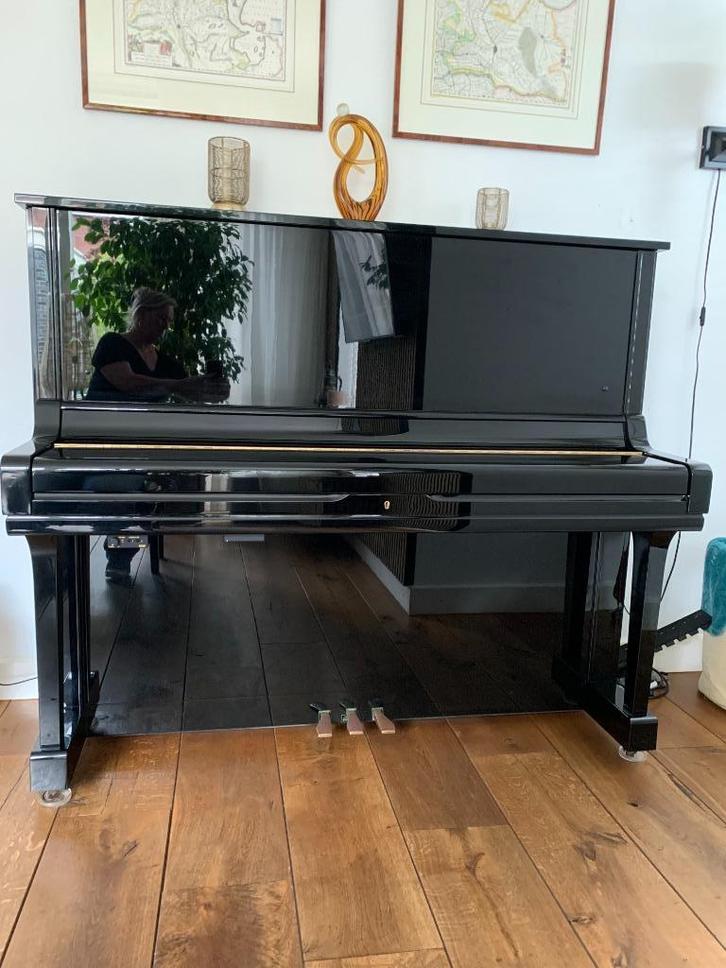 Yamaha piano U3A met silent systeem + pianokruk, Muziek en Instrumenten, Piano's, Zo goed als nieuw, Piano, Zwart, Hoogglans, Ophalen