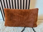 Sierkussen terra oranje inclusief vulling 50x30 cm, Ophalen of Verzenden, Gebruikt, Oranje, Rechthoekig