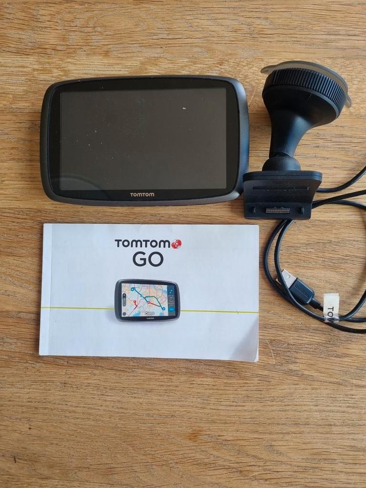 TomTom GO 610 Navigatiesysteem, Auto diversen, Autonavigatie, Gebruikt, Ophalen of Verzenden