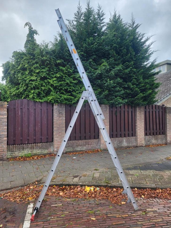 Ladder 3x8 - Aluminium, Doe-het-zelf en Verbouw, Ladders en Trappen, Ophalen