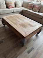 Teak houten salontafel met zilveren rond aflopende poten, Huis en Inrichting, Tafels | Salontafels, Ophalen, Gebruikt, Rechthoekig