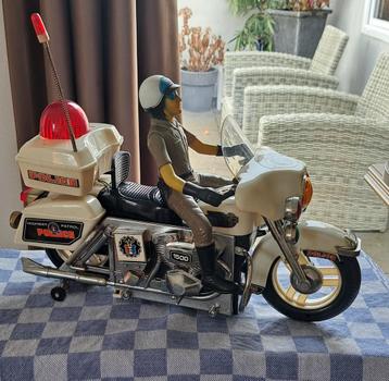 Vintage Politie Motor, Highway Patrol ( Chips )  beschikbaar voor biedingen