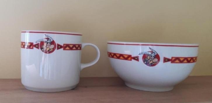 Asterix, mok en ontbijtkom, beide puntgaaf, Huis en Inrichting, Keuken | Servies, Zo goed als nieuw, Kop(pen) en/of Schotel(s)