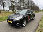 Citroen DS3 1.2 PureTech So Chic -NEW APK 01/26 -ONDERHOUDEN, Auto's, Citroën, Gebruikt, Zwart, 1199 cc, 82 pk