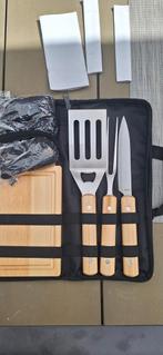 BBQ Set - Compleet met Gereedschap en Snijplank, Tuin en Terras, Barbecue-accessoires, Ophalen of Verzenden, Nieuw, Generic