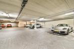 Parkeerplaats te huur in Amsterdam, Huizen en Kamers, Garages en Parkeerplaatsen, Amsterdam