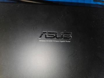 Asus RT-AC3200 tri band router beschikbaar voor biedingen