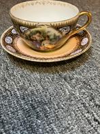 Twee antiek porseleinen kopjes, 3 schoteltjes Jungerhans, Ophalen