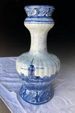 Delftsblauwe handbeschilderde vaas, Ophalen