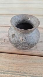 bodemvondst: urn - bronstijd, Antiek en Kunst, Ophalen of Verzenden