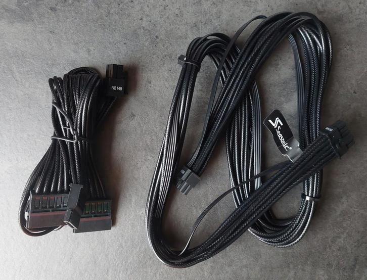 Seasonic modulaire GPU-kabel - 12V 26 - 4 PCIe 6+2, Computers en Software, Pc- en Netwerkkabels, Zo goed als nieuw, Ophalen of Verzenden