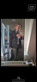 Wolmix oversized blazer met borduursel 2x gedragen, Ophalen of Verzenden, Zo goed als nieuw, Maat 38/40 (M), Zwart