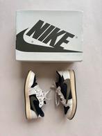 Nike Travis scott, Jongen of Meisje, Schoenen, Ophalen of Verzenden, Zo goed als nieuw
