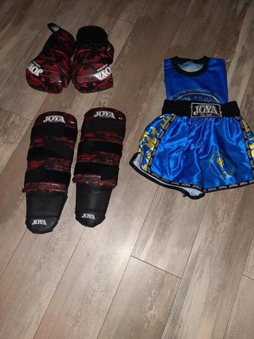 Kickboks setje beschikbaar voor biedingen