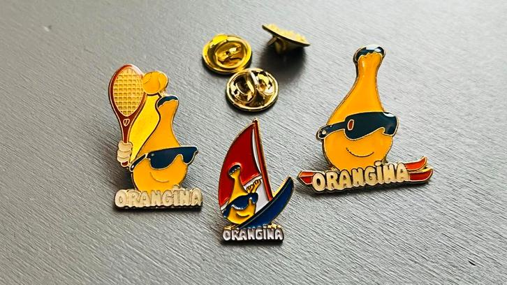 Orangina pins / Speldjes - Set van 3, Verzamelen, Speldjes, Pins en Buttons, Gebruikt, Speldje of Pin, Merk, Ophalen of Verzenden