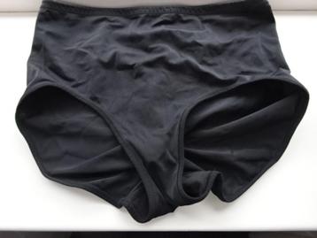 Corrigerende slip / maat L / zwart beschikbaar voor biedingen