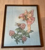 Flower fairy bloemenkind klaver geborduurd schilderij, Minder dan 50 cm, Ophalen of Verzenden, Zo goed als nieuw, Schilderij