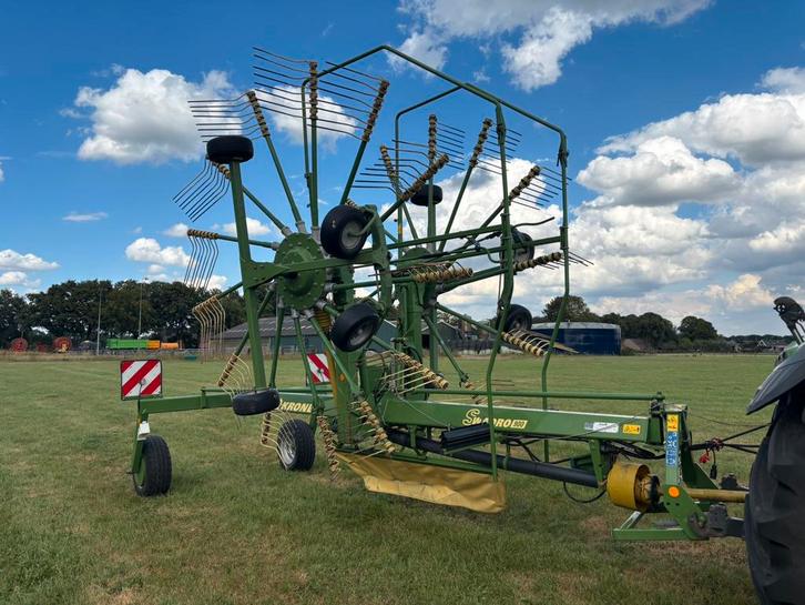 Krone swadro 900 middenafleg hark bj 2014, Zakelijke goederen, Agrarisch | Werktuigen, Weidebouw, Ophalen