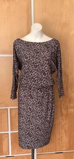 MOQ travelstof jurk met print en 3/4 vlinderrmouw mt M NIEUW, Kleding | Dames, Maat 38/40 (M), Overige kleuren, Moq, Nieuw