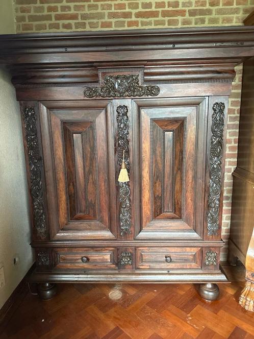 Prachtige antieke kussenkast in neo-renaissancestijl – ca. 1, Antiek en Kunst, Antiek | Meubels | Kasten, Ophalen