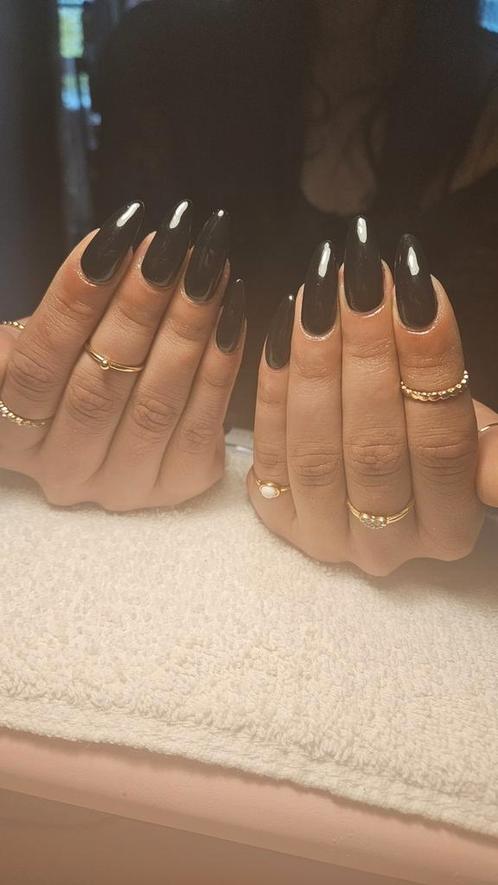 Betaalbare Nageltjes‼️ €35,- Nieuwe set‼️, Diensten en Vakmensen, Schoonheidsspecialisten | Manicure, Bruidsnagels, Handverzorging