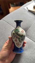 Chinees porselein vaasje Kangxi, Antiek en Kunst, Ophalen of Verzenden
