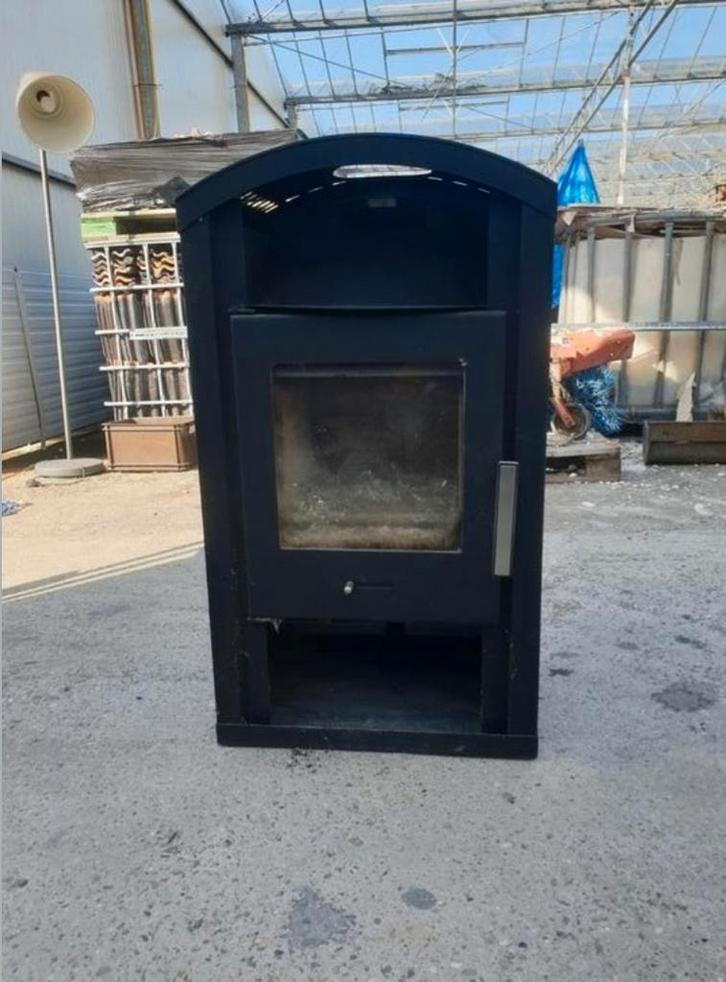 Mooie Houtkachel 5kW - Bovenafvoer, Huis en Inrichting, Kachels, Ophalen