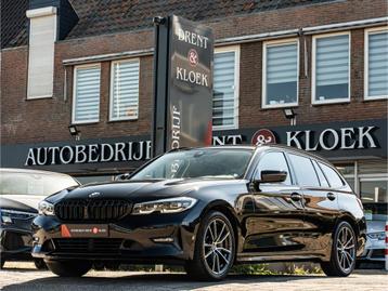 BMW 3 Serie Touring 330i High Exe ORG NL CAMERA TREKHAAK SHA beschikbaar voor biedingen
