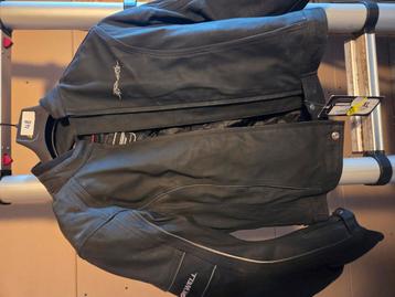 Nieuwe Lookwell dames motorjas maat 42/44 beschikbaar voor biedingen