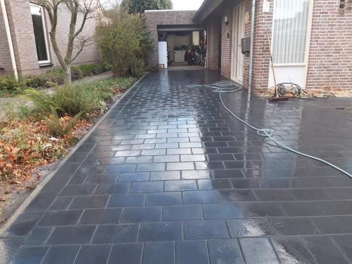 Stratenmaker, Diensten en Vakmensen, Tuinmannen en Stratenmakers, Bestrating