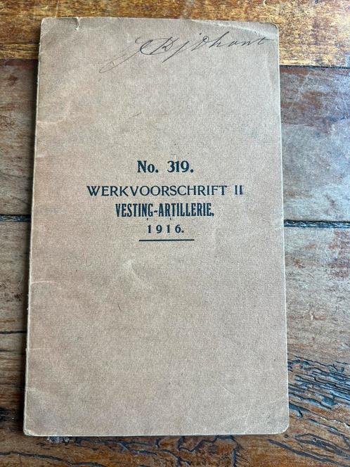 Nederlands voorschrift vesting artillerie hellevoetsluis '16, Verzamelen, Militaria | Tweede Wereldoorlog, Landmacht, Embleem of Badge