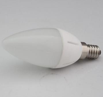 LED kaars E14 5W 220V Epistar SMD dimbaar warm wit beschikbaar voor biedingen