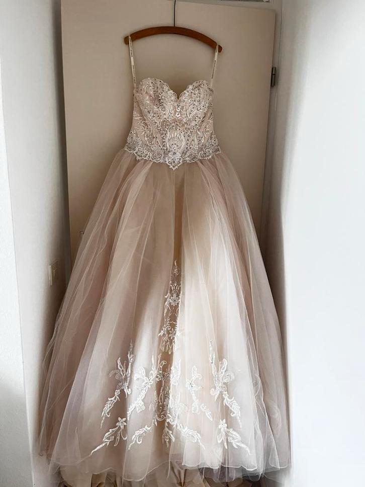 Trouwjurk Morilee, Kleding | Dames, Trouwkleding en Trouwaccessoires, Zo goed als nieuw, Trouwjurk, Wit, Ophalen of Verzenden