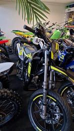 Sherco SM-50, Ophalen, 6 versnellingen, Sherco SM-RS, Maximaal 45 km/u