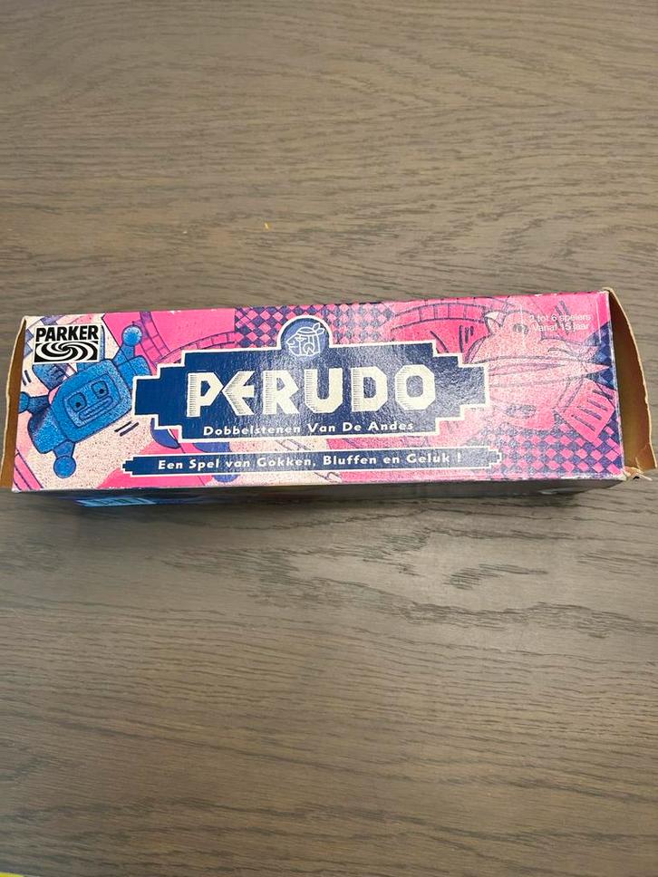 Perudo dobbelspel - Parker, Hobby en Vrije tijd, Gezelschapsspellen | Bordspellen, Gebruikt, Drie of vier spelers, Ophalen of Verzenden