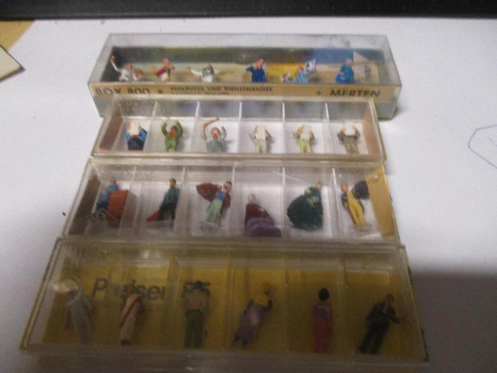 Preiser figuur setjes  3 x  en 1 x Merten, Hobby en Vrije tijd, Modeltreinen | H0, Nieuw, Overige typen, Gelijkstroom of Wisselstroom