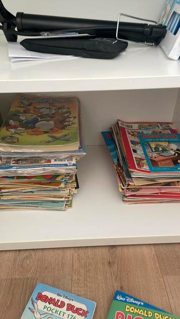 189 Donald Duck boekjes  beschikbaar voor biedingen
