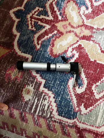 Fiets Pomp met Drukmeter beschikbaar voor biedingen