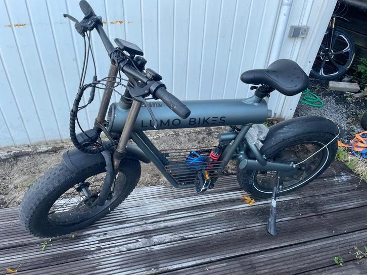 Elektrische bike met dik frame incl accu en oplader, Fietsen en Brommers, Elektrische fietsen, Gebruikt, Overige merken, Minder dan 30 km per accu