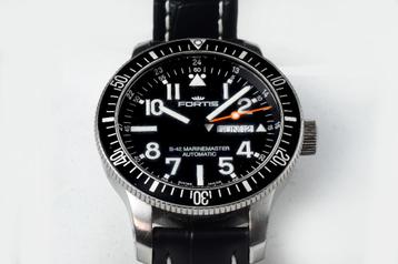 Fortis B-42 Marinemaster Automatic Titanium Diverwatch 200 m beschikbaar voor biedingen