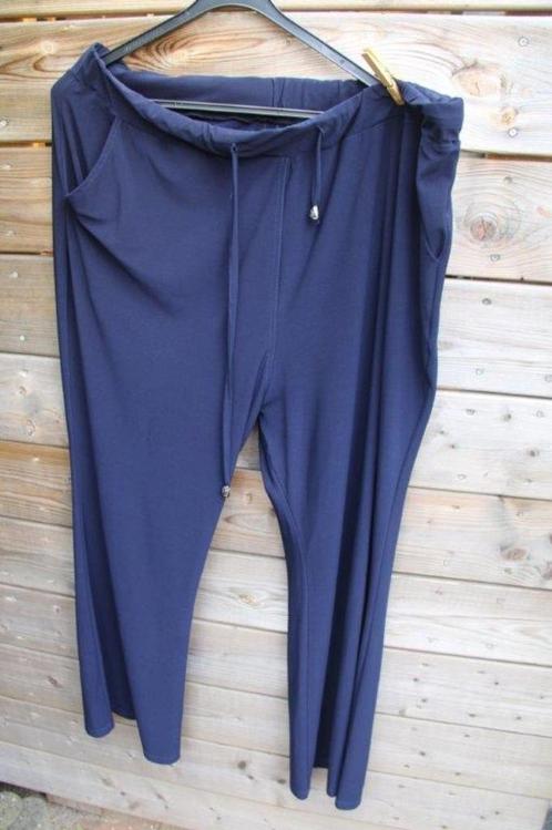 Broek donkerblauw Magna mt 52/54 Vaste prijs, Kleding | Dames, Grote Maten, Zo goed als nieuw, Broek of Spijkerbroek, Blauw, Ophalen of Verzenden