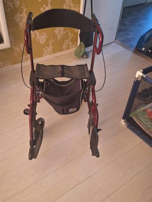 rollator rolstoel 2 in 1 zie foto's en zie beschrijving, Diversen, Rollators, Zo goed als nieuw, Opvouwbaar, Ophalen
