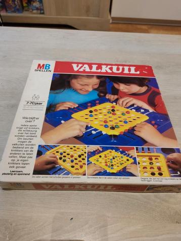 Valkuil Bordspel - MB Spellen beschikbaar voor biedingen