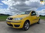 Fiat Punto 1.2 Dynamic | nwe APK|, Voorwielaandrijving, 1242 cc, Origineel Nederlands, Bedrijf