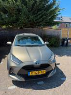 Toyota Yaris 1.5 Hybrid 116pk CVT 2021 Groen, Auto's, Toyota, 450 kg, 1490 cc, 48 €/maand, 3 cilinders