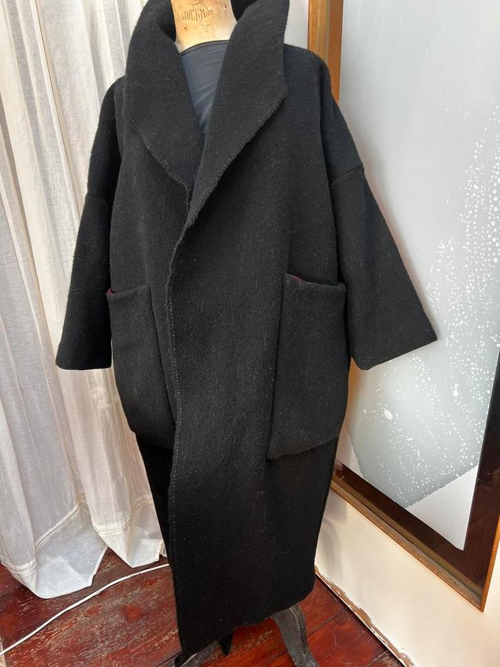 Handgemaakte duffelse jas, Kleding | Dames, Jassen | Winter, Gedragen, Maat 42/44 (L), Zwart, Ophalen of Verzenden