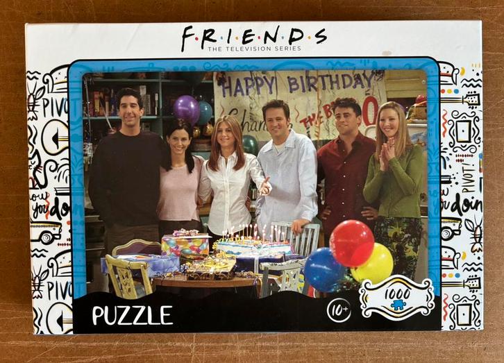 Friends puzzel 1000 stukjes F.R.I.E.N.D.S, Hobby en Vrije tijd, Denksport en Puzzels, Zo goed als nieuw, Legpuzzel, 500 t/m 1500 stukjes