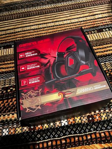 ALLES MAG WEG! BASS HD Gaming Headset met LED  beschikbaar voor biedingen