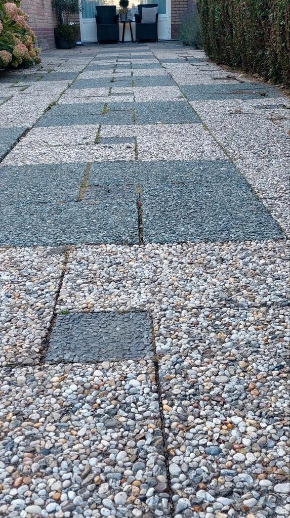 Partij grindtegels 50m², gratis op te halen, Tuin en Terras, Tegels en Klinkers, Gebruikt, Terrastegels, Beton, 10 m² of meer