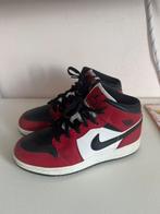 Nike Air Jordan Mid 1 Chicago Black Toe - maat 39, Nike Air Jordan, Ophalen of Verzenden, Sneakers of Gympen, Rood